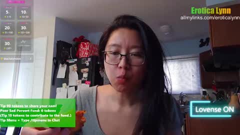 Lynn   online show from February 2025 08:47:01 PM