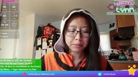 Lynn   online show from September 2025 07:59:01 PM