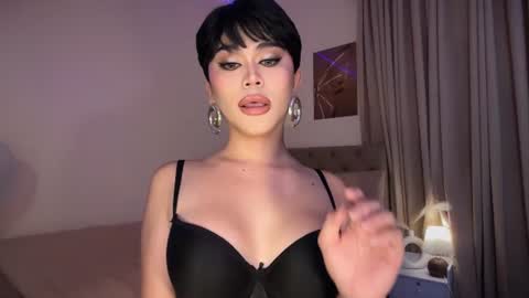 Snapshot of erotictsmonica chatting on July 2026 06:43:02 PM monica online show from July 2026 06:43:02 PM