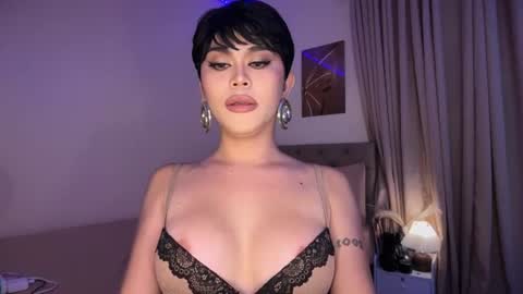 Snapshot of erotictsmonica chatting on July 2026 06:33:01 PM monica online show from July 2026 06:33:01 PM