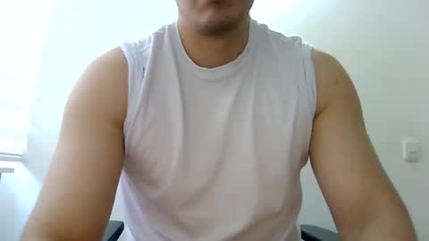 Snapshot of erra311 chatting on August 2026 10:35:01 PM erra311 online show from August 2026 10:35:01 PM
