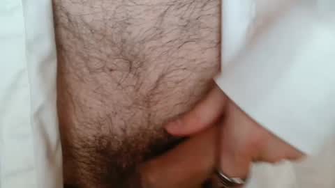 Erzzoo online show from February 2025 10:18:02 PM