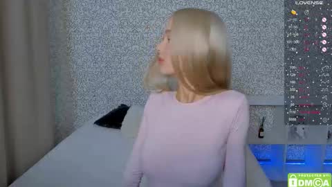 Megan and Brad online show from November 2025 04:40:02 AM