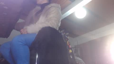 Eskela911 online show from February 2025 02:58:01 AM