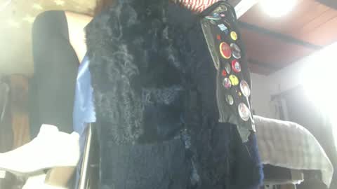 Eskela911 online show from October 2025 05:00:01 PM