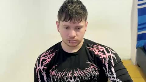 eskol212 online show from March 2026 03:05:02 PM