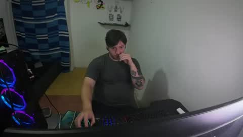 Snapshot of eskol212 chatting on July 2026 02:27:02 AM eskol212 online show from July 2026 02:27:02 AM