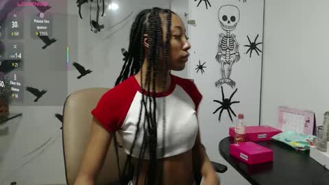 esmeralda_bk online show from October 2025 10:32:01 PM