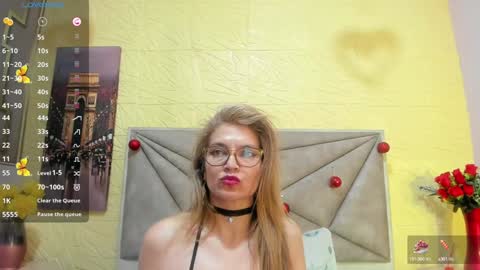 Esmeralda .INDEPENDENT MODEL online Monday to Saturday 3 pm Chicago online show from January 2025 03:01:02 AM