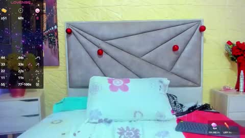 Esmeralda .INDEPENDENT MODEL online Monday to Saturday 3 pm Chicago online show from March 2025 08:45:02 PM