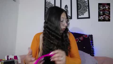 Snapshot of esmeralda_pym chatting on March 2026 12:11:01 PM Esmeralda online show from March 2026 12:11:01 PM