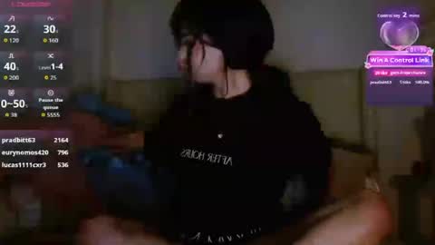 Snapshot of esoterickitten777 chatting on July 2026 10:21:02 AM axe online show from July 2026 10:21:02 AM