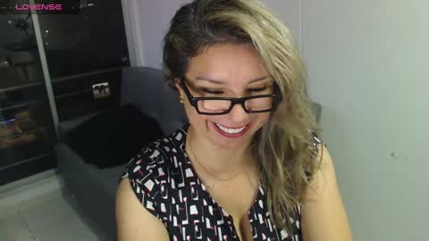 Juliana online show from December 2024 11:57:02 PM