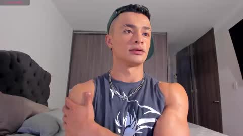 Esteban Stud online show from November 2025 08:33:02 PM