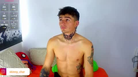 Snapshot of estebanchar_ chatting on January 2025 01:25:02 PM Esteban independent model online show from January 2025 01:25:02 PM