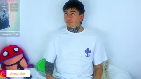 Snapshot of estebanchar_ chatting on January 2025 03:07:02 PM Esteban independent model online show from January 2025 03:07:02 PM