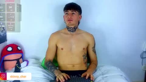 Snapshot of estebanchar_ chatting on January 2025 03:08:02 PM Esteban independent model online show from January 2025 03:08:02 PM