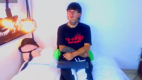 Snapshot of estebanchar_ chatting on September 2025 07:54:01 AM Esteban independent model online show from September 2025 07:54:01 AM