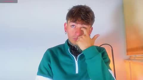 Snapshot of estebanchar_ chatting on October 2025 11:00:02 AM Esteban independent model online show from October 2025 11:00:02 AM