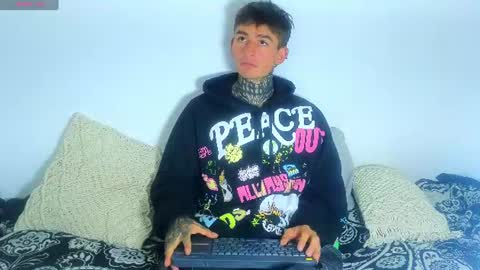 Snapshot of estebanchar_ chatting on July 2026 06:51:02 PM Esteban independent model online show from July 2026 06:51:02 PM