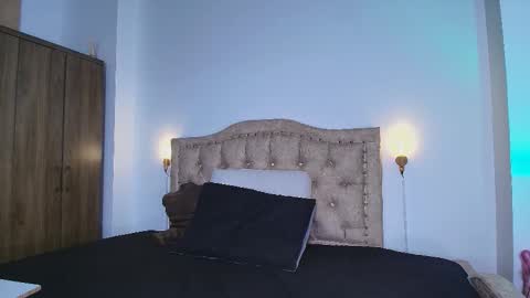 Esteban online show from September 2025 03:12:01 PM