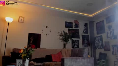 Snapshot of estefy_arroyo1 chatting on February 2026 06:19:02 AM estefy_arroyo1 online show from February 2026 06:19:02 AM