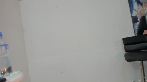 Estephany online show from January 2025 02:46:01 PM