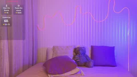 Ester online show from December 2024 11:47:01 PM