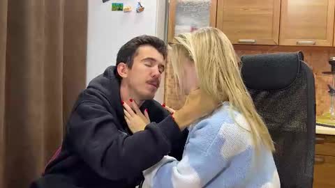 Snapshot of ester_vixen chatting on September 2025 06:02:01 PM Ester online show from September 2025 06:02:01 PM