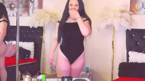 Esthera   online show from May 2026 04:31:02 AM