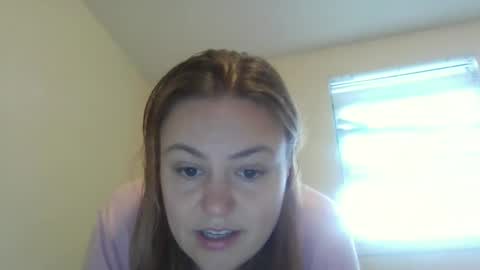 Esther online show from November 2025 07:57:02 PM