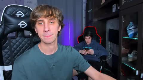 LOUIS online show from February 2025 08:05:02 PM