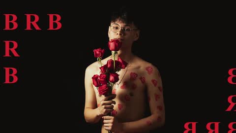 Esteban online show from October 2025 11:04:02 PM