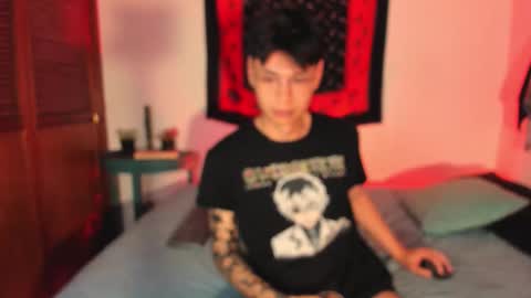 Esteban online show from October 2025 12:36:01 AM