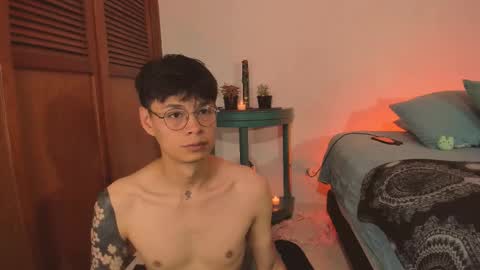 Esteban online show from November 2025 12:31:01 AM