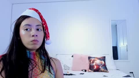 Snapshot of estrella_duran chatting on December 2024 11:14:01 PM Estrellita online show from December 2024 11:14:01 PM