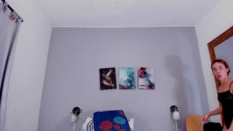 Snapshot of estrella_duran chatting on July 2026 12:23:01 PM Estrellita online show from July 2026 12:23:01 PM