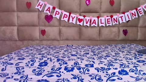 Estrella online show from February 2025 12:48:02 PM