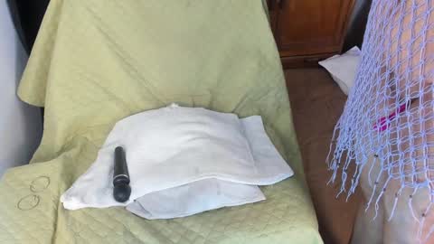 - E S T R E L L A  M I L F - online show from January 2025 01:52:02 AM