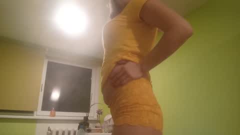 estrellawalters online show from December 2024 05:54:02 PM