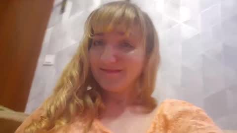 estrellawalters online show from October 2025 09:28:02 AM