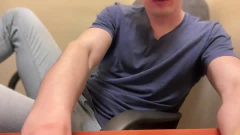 Tom online show from February 2025 05:33:01 PM