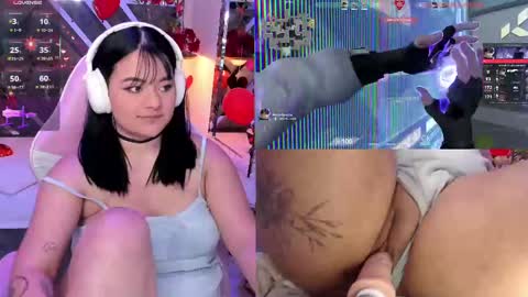 Aura online show from February 2025 04:24:02 PM