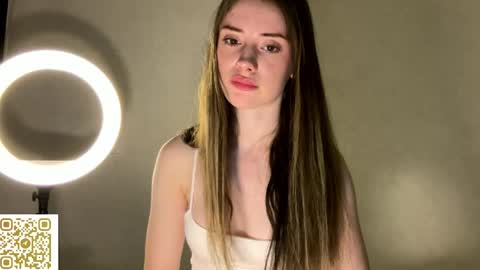 Snapshot of eternal_amy chatting on April 2026 09:39:33 PM eternal_amy online show from April 2026 09:39:33 PM