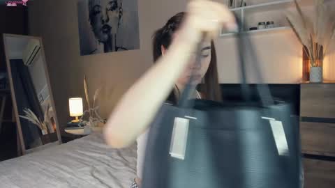 Mary online show from January 2025 07:28:02 AM