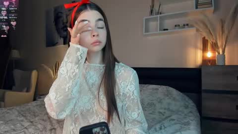 Mary online show from February 2025 07:26:01 AM