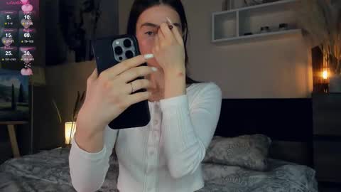 Mary online show from March 2025 07:43:02 AM