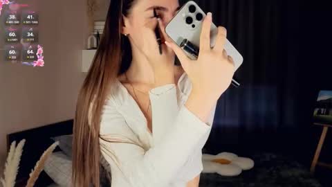 Mary online show from October 2025 08:14:01 AM