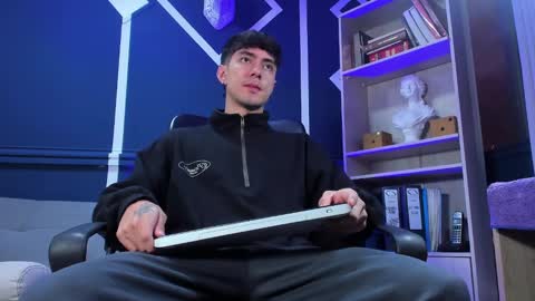 Etham online show from September 2025 12:10:01 PM