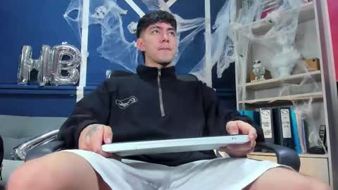 Etham online show from November 2025 12:51:02 PM